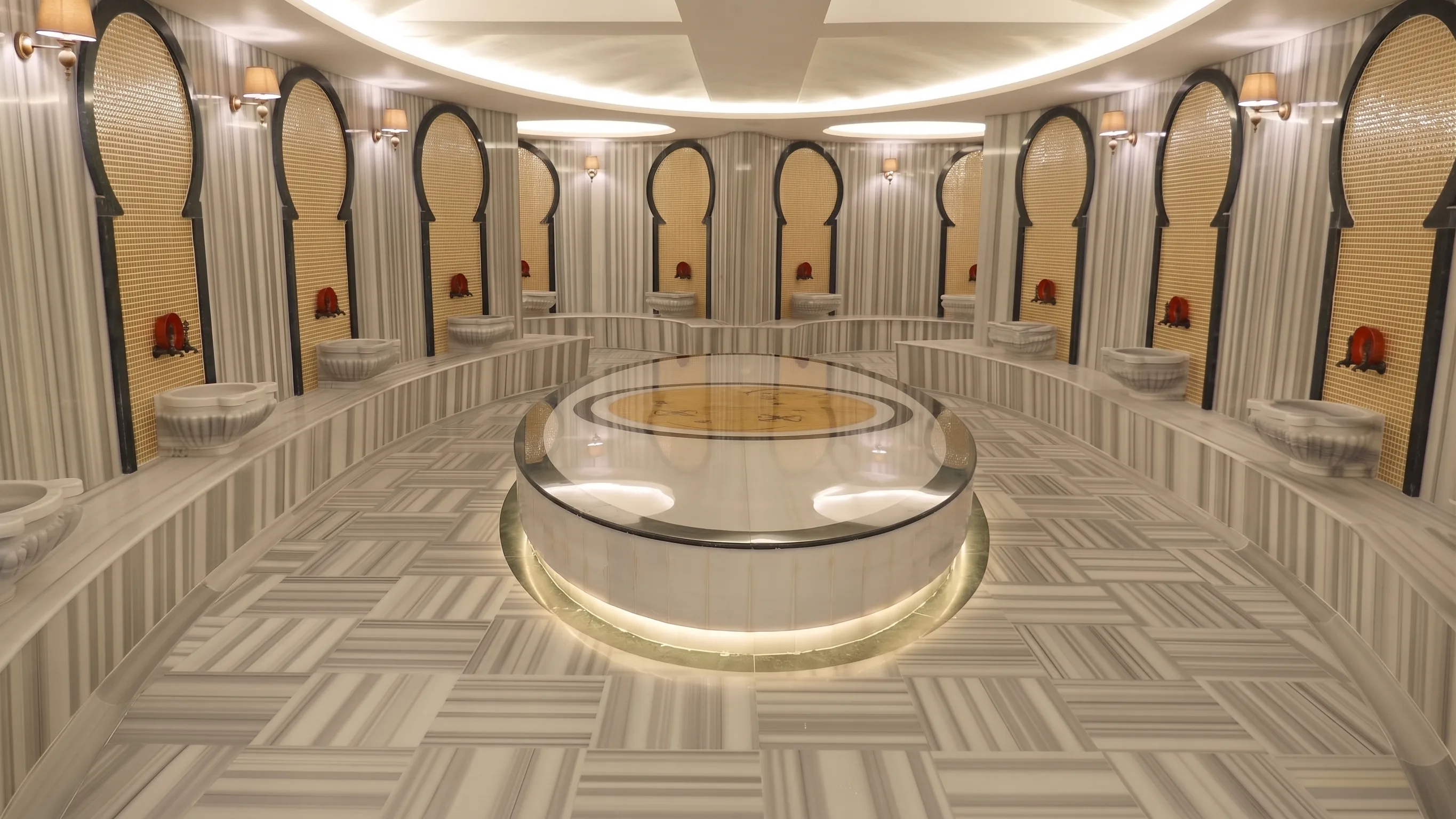Süreyya Paşa Hamamı hamam kubbe detayı